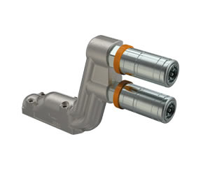 Manifold with screwed couplings for Rear SCV